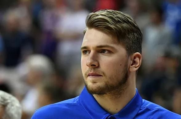 队在主场球 队在主场球